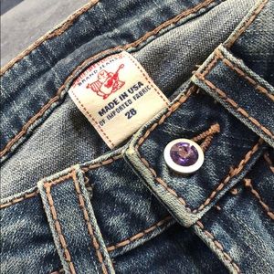 True Religión Jeans 28 Very Cool!